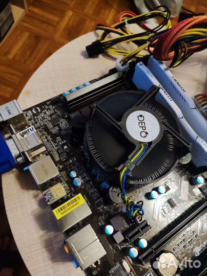 Материнская плата 1155 ASRock H77Pro4