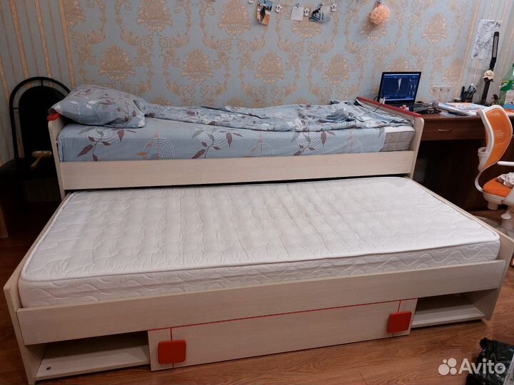 Б/У Кровать