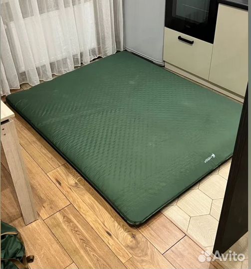 Коврик матрас самонадувающийся 198х150х5 см