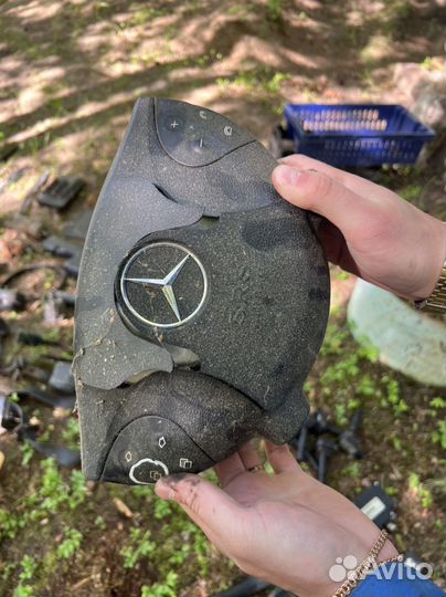 Запчасти mercedes w211