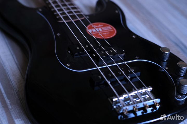 Fender Squier Affinity Precision Bass PJ