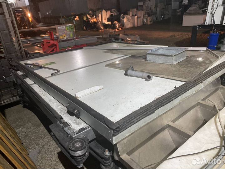 Двери откатные для холодильной камеры