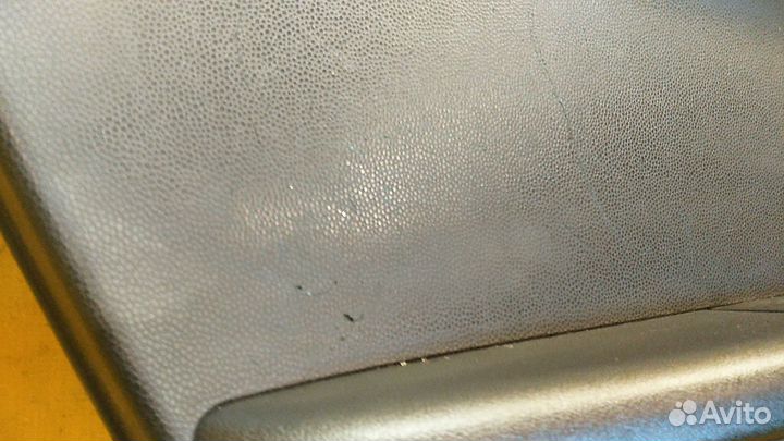 Обшивка двери задней левой Venga