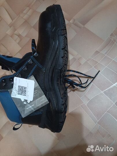 Ботинки рабочие 42