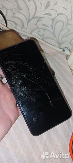 Samsung Galaxy A10, 2/32 ГБ