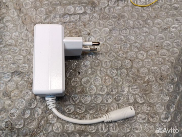 Блок питания 5.0V - 3.0А 15w