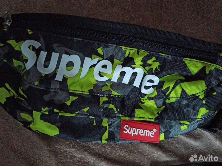 Барсетка Supreme