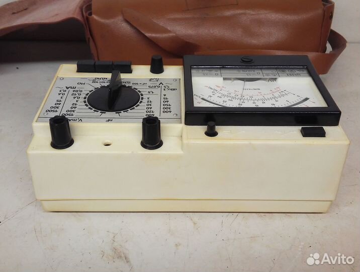 Мультиметр Ц4353. Чехол. Пломба