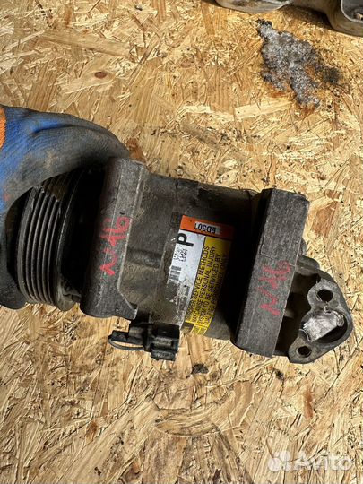 Компрессор кондиционера Nissan Almera N16 QG15