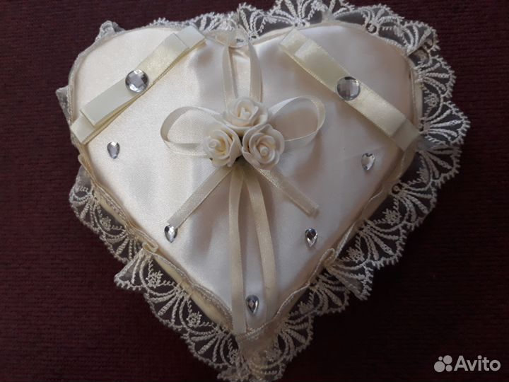 Свадебная подушечка под кольца