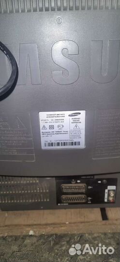 Телевизор samsung