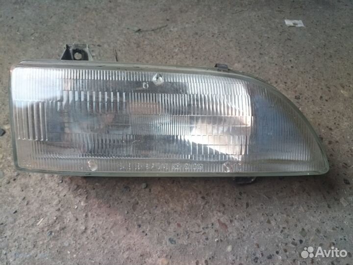 Блок фара Chevrolet Geo Prizm