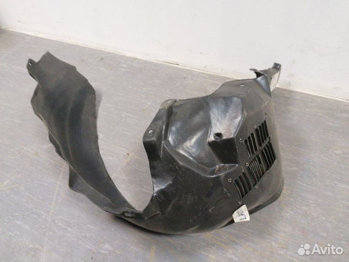 Подкрылок локер передний правый Chevrolet Lacetti