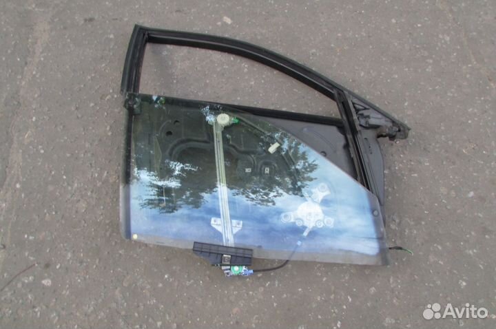 Стеклоподъемник в cборе с моторчиком Audi A8 D2