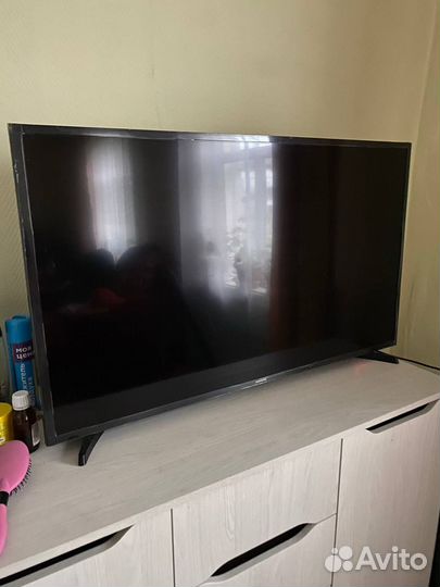 Телевизор samsung