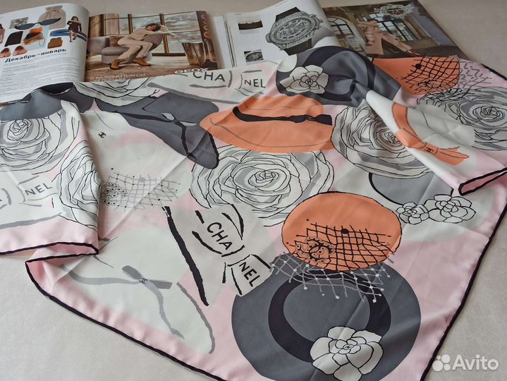 Платок Шелковый Chanel розовый ручная подгибка