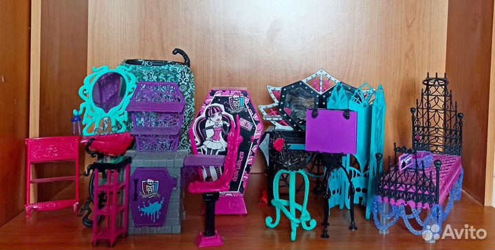 Monster high мебель.Ванна Дракулауры.Студия