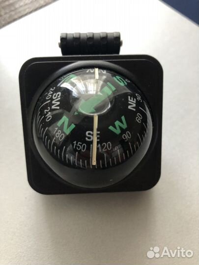 Компас жидкостный