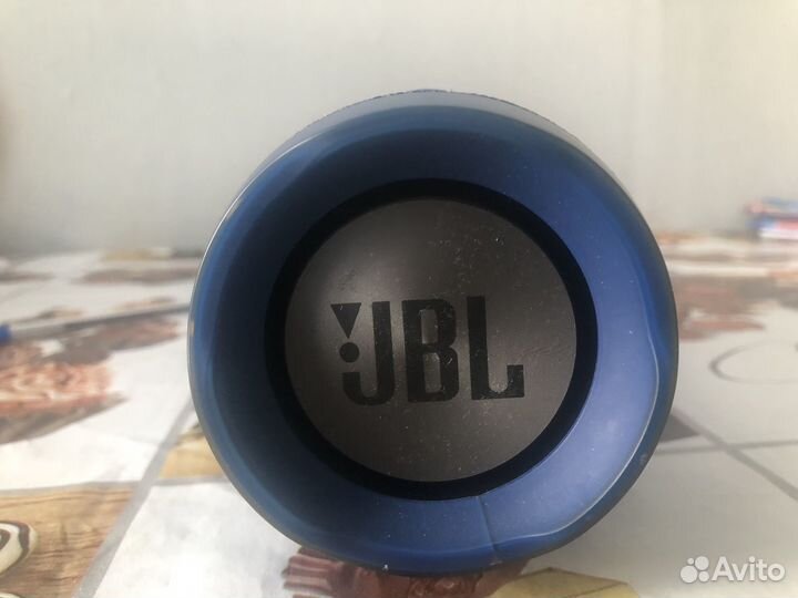 Колонка jbl charge 3