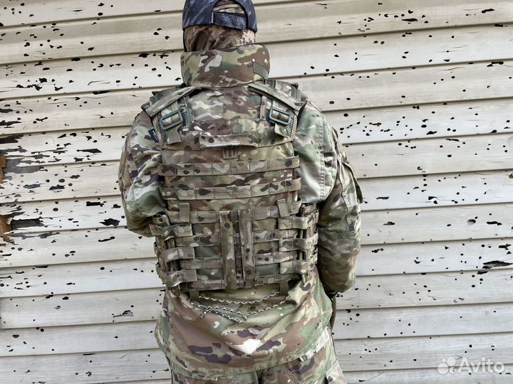 Тактический жилет с защитой от пуль