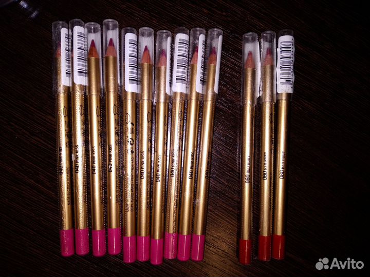 Max factor,Maybelline. Карандаши и тени