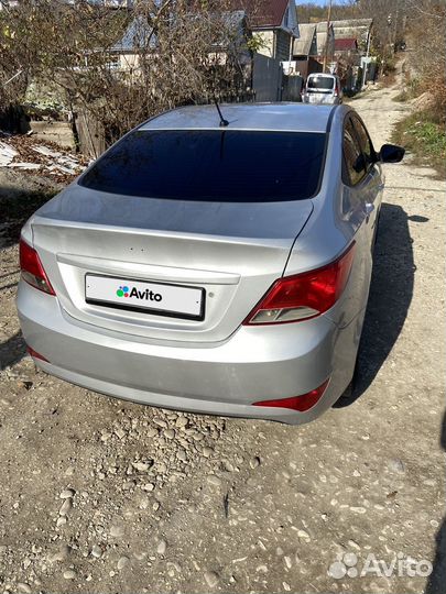 Hyundai Solaris 1.4 МТ, 2014, 200 000 км