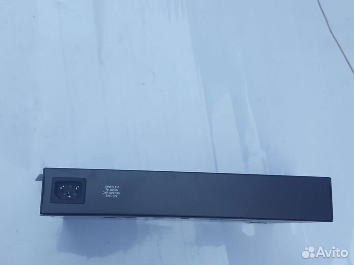 Неуправляемый коммутатор d-link dgs-1024d