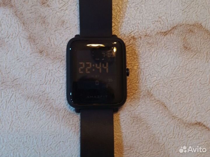 Смарт часы amazfit bip lite