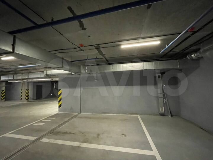 Машиноместо, 15 м²