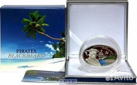 Монета Пират Черная борода Вануату 2012 год футляр