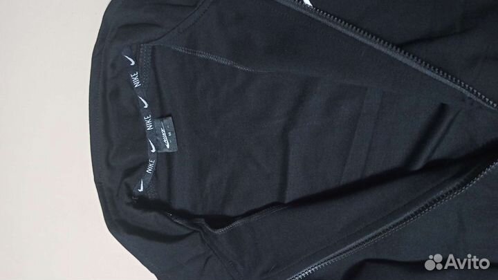 Спортивная кофта Nike