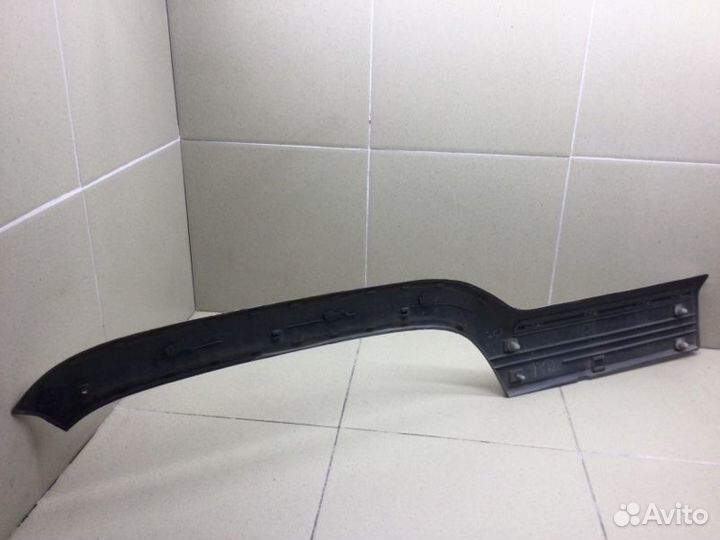 Накладка двери передней левой передняя левая