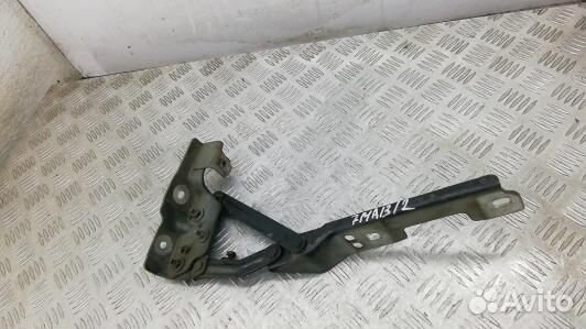 Петля капота opel astra GTC (7MA13D502)