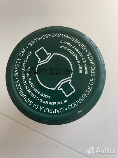 Каперсы на ветке