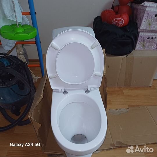 Унитаз с бачком бу