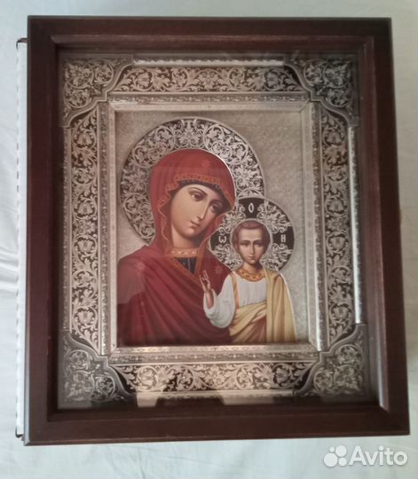Икона - Казанская Богородица в раскладном киоте