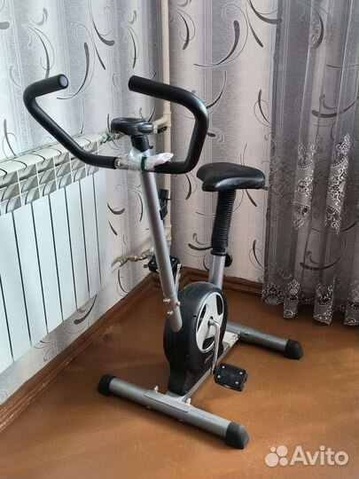 Велотренажер Iron Body 7266BK