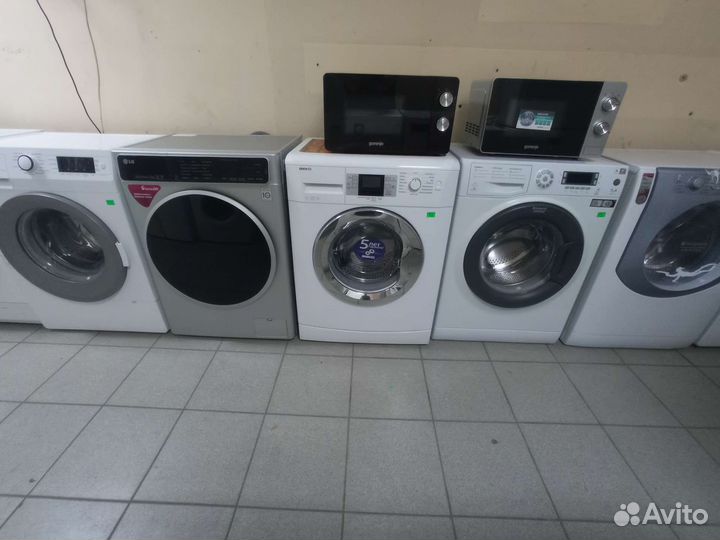 Стиральная машина рабочая