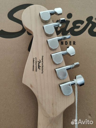 Электрогитара Fender Squier Bullet + U-Phoria UM2