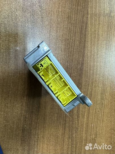 Блок управления AIR BAG Suzuki Grand Vitara
