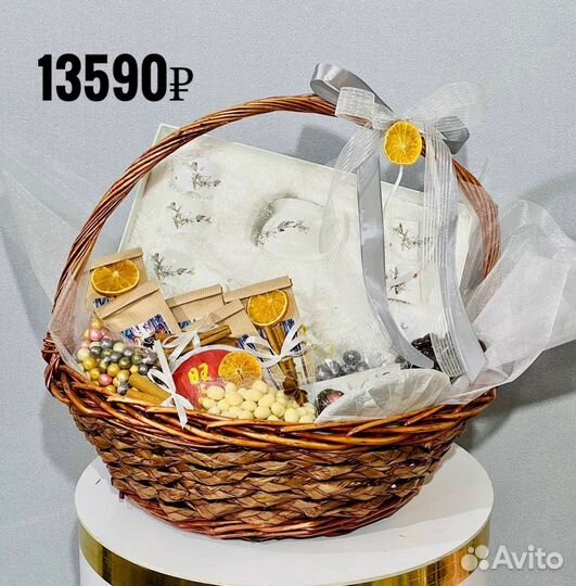 Подарочная корзина для чайной церемонии