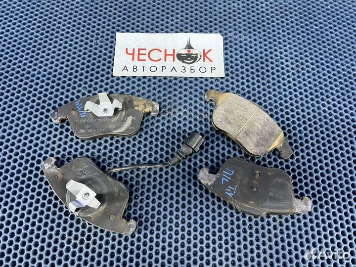 Колодки тормозные передние VW Tiguan NF 06-11