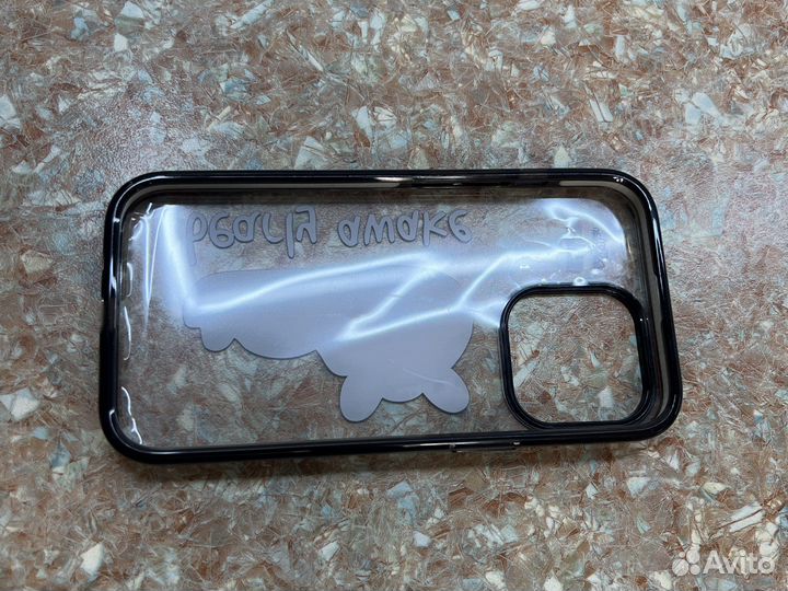 Чехол на iPhone 13 про