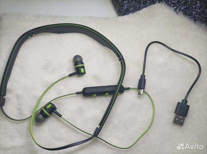 Аксессуары для телефонов