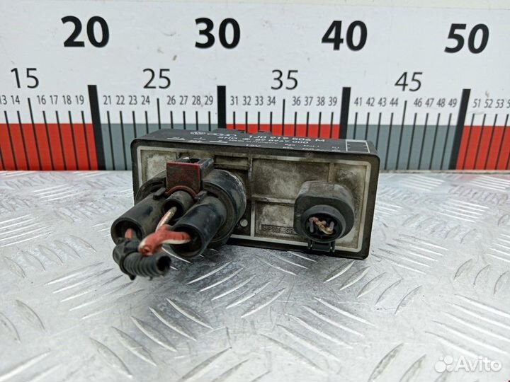 Блок реле Volkswagen Polo 4 рест. 2007 1J0919506M