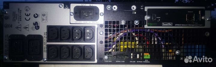 Ибп APC Smart UPS RT 3000 RM 220V