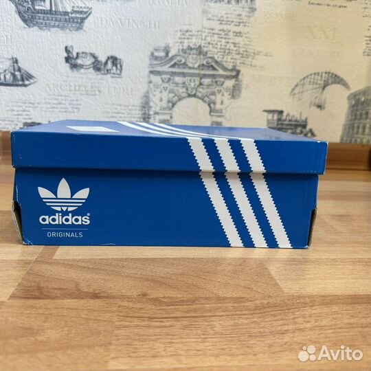 Кроссовки adidas Campus