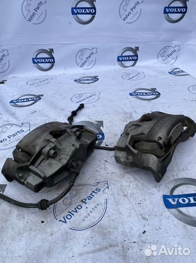 Суппорт тормозной передний Volvo S60 II (2010-2013