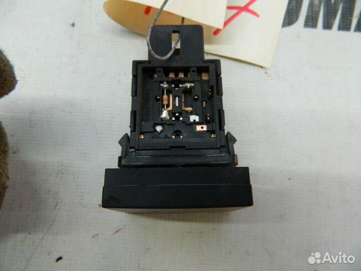 Кнопка блокировки дифференциала для Hyundai Santa