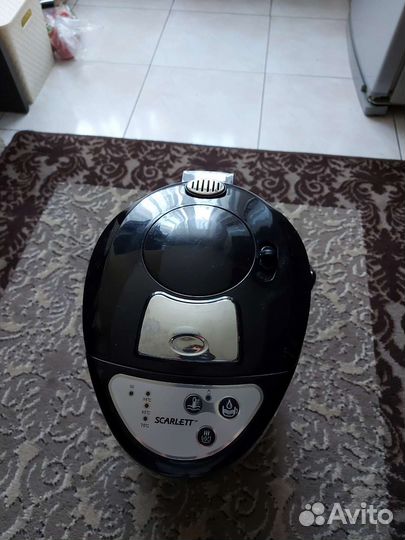 Продается Термопот Scarlett 4 литра
